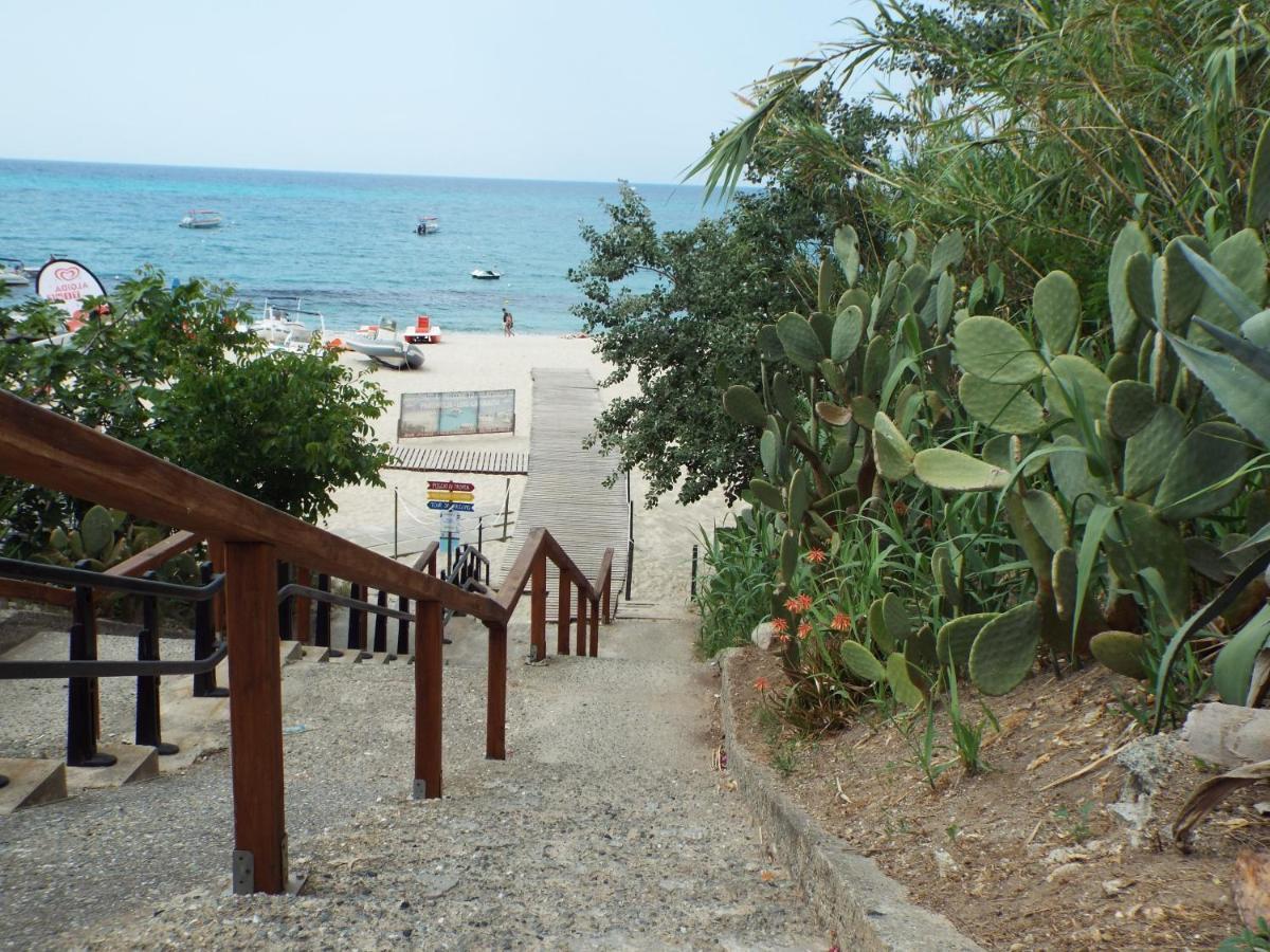 La Grazia Aparthotel Parghelia Buitenkant foto